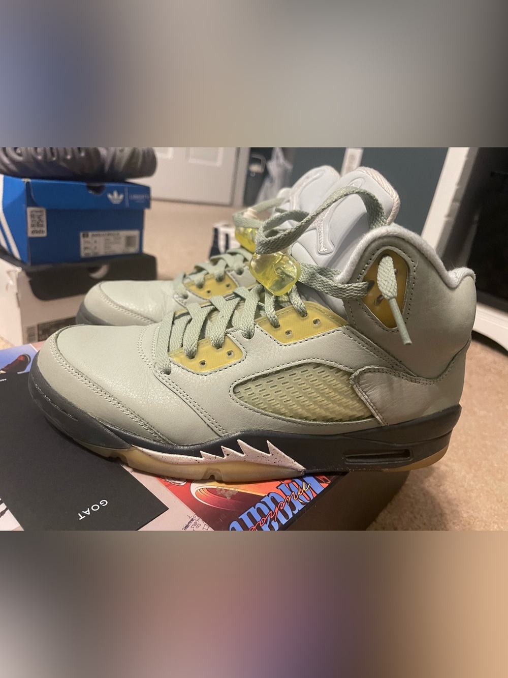 Jordan Mens8.5 Retro 5